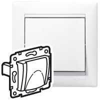 Розетка 1-м СП Valena 16А IP21 2P+E с заземл. с крышкой немецк. стандарт механизм бел. (DIY-упак.) IEK 694270