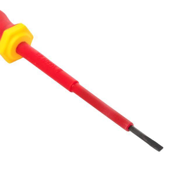 Отвертка SL2.5х80мм Master 1000В Basic EKF sl-2.5-80-mas-in