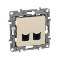 Розетка компьютерная 2-м СП Etika RJ45 кат.6 UTP механизм сл. кость IEK 672354