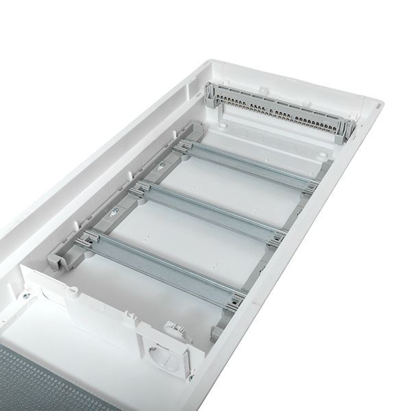 Щит комбинированный встраив. Nova 3 DIN-рейки + 1 монтаж. плата 5 габарит IP41 с метал. перфорированной дверью EKF Proxima nv-cb-pmd-3+1