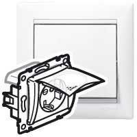 Розетка 1-м СП Valena 16А IP44 2P+E с заземл. механизм бел. (DIY-упак.) IEK 695641