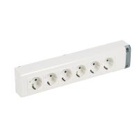 Блок розеток 6-м 16А 6х2P+E защ. шторки бел. Leg 050627