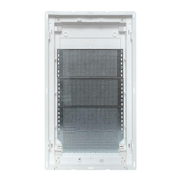 Щит слаботочный встраив. Nova 3 габарит IP41 с метал. перфорированной дверью EKF nv-mb-pmd-3