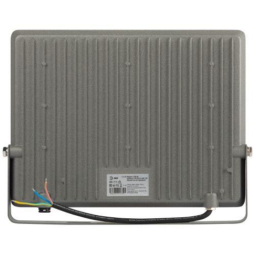 Прожектор светодиодный PRO LPR-063-0-65K-150 150Вт 6500К IP65 15000лм Г 90град. сер. Эра Б0067717