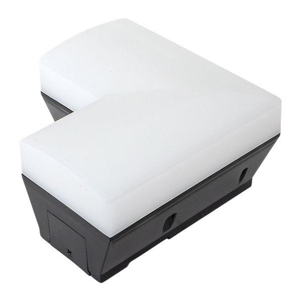 Коннектор фигурный для светодиодных линейных светильников ДБО-L черн. 8Вт 6500К IP20 LUMA EKF LBL-L-8-B-6500