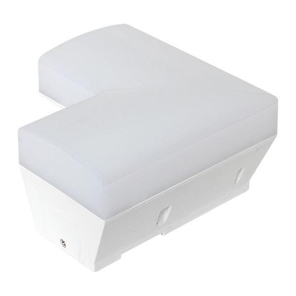 Коннектор фигурный для светодиодных линейных светильников ДБО-L бел. 8Вт 6500К IP20 LUMA EKF LBL-L-8-W-6500