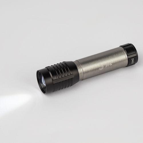 Фонарь светодиодный UB-604 5Вт ручной 2 режима 3хAAA (в комплект не входят) IP44 Эра Б0058227