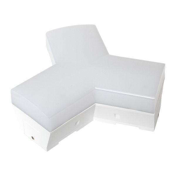 Коннектор фигурный для светодиодных линейных светильников ДБО-Y бел. 10Вт 6500К IP20 LUMA EKF LBL-Y-10-W-6500