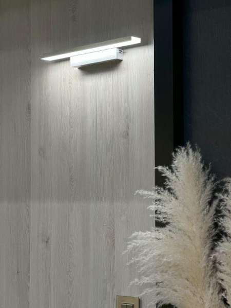 Светильник светодиодный 5116 8Вт IP44 4000К настен. бел. IEK LT-DBB0-5116-08-40-K01