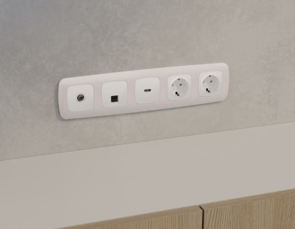 Розетка Ambrella Volt MO132005