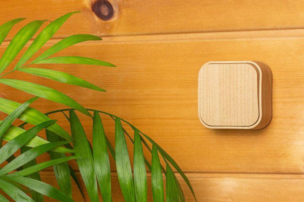 Выключатель 1-кл. ОП Quteo 10А IP20 10AX дерево IEK 782260