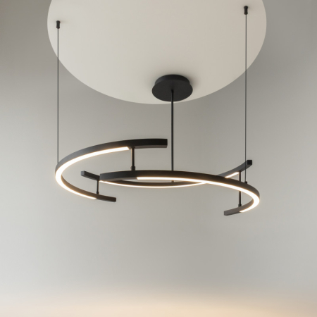 Люстра на штанге Maytoni MOD016PL-L52BK