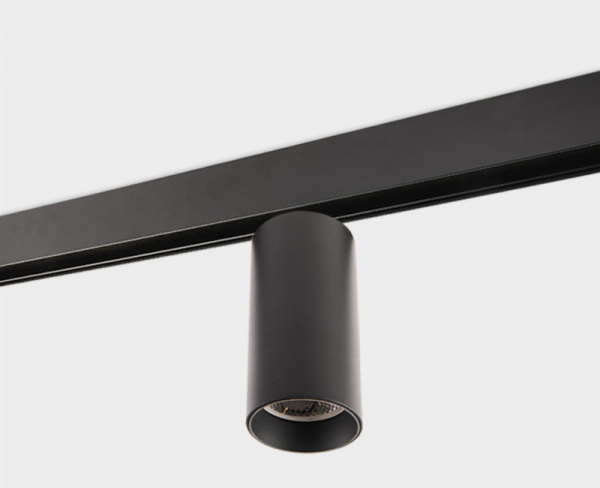 Светильник на шине ITALLINE IT012-5027 black 3000K