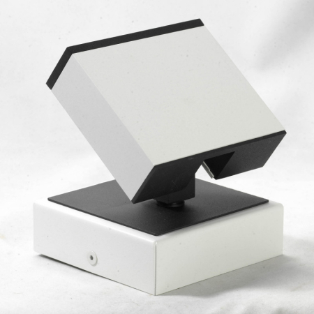 Накладной светильник Lussole LSP-8012