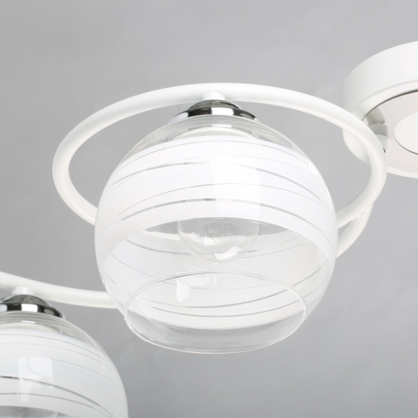 Накладная люстра DeMarkt 677014004