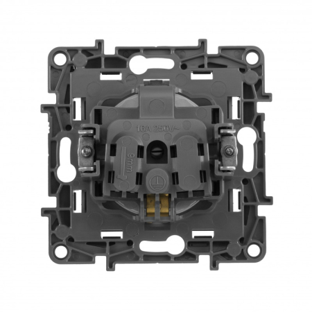 Розетка Legrand 672421