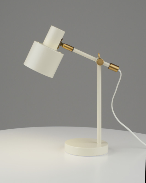 Настольная лампа Moderli V11264-1T