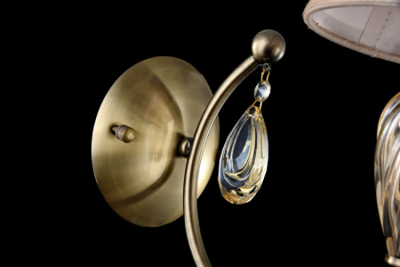 Бра Maytoni RC855-WL-01-R