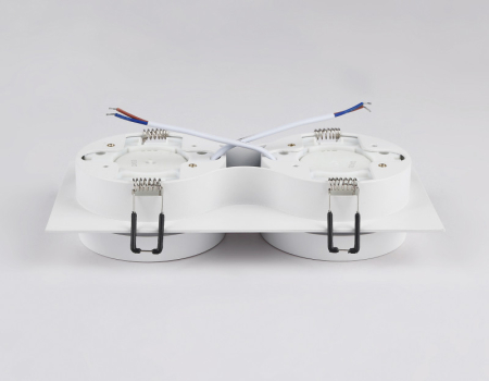 Встраиваемый светильник Ambrella Light TN52423