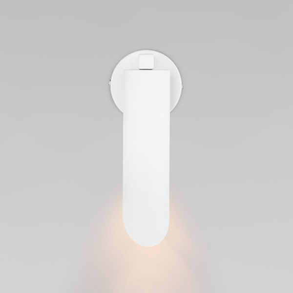 Бра Eurosvet 40037/1 белый