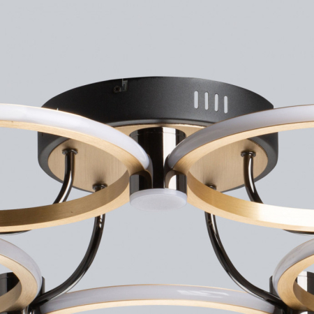 Накладная люстра DeMarkt 551012805