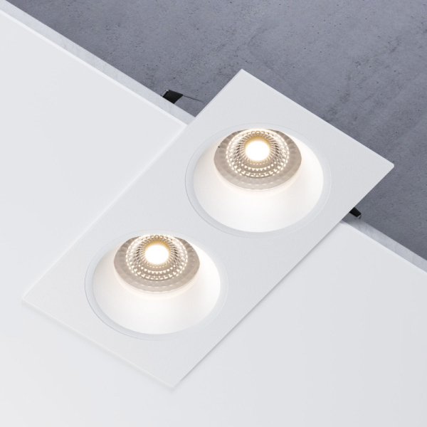 Встраиваемый светильник Elektrostandard 15700/02 белый