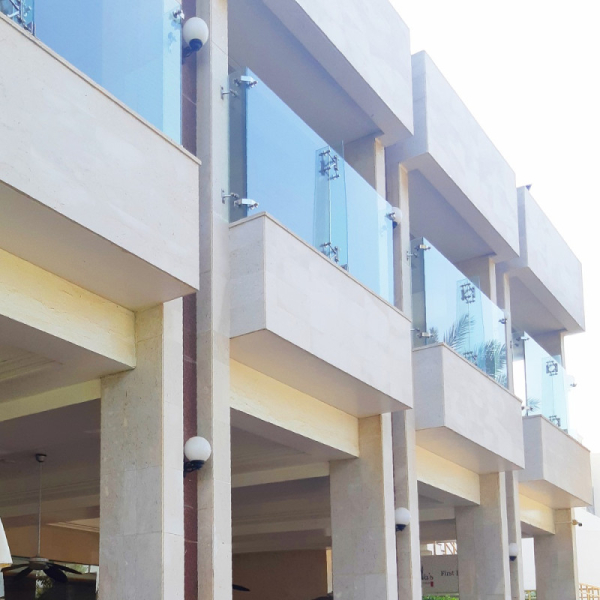 Светильник настенный Fumagalli G25.131.000.AYF1R