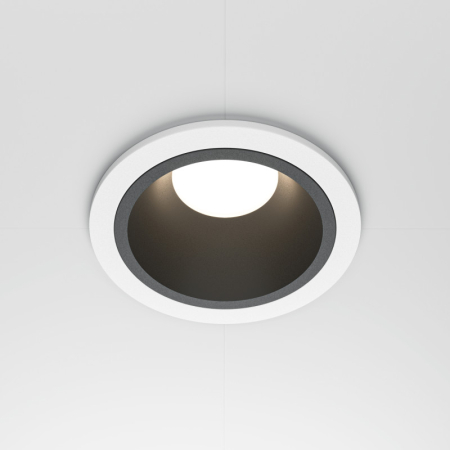 Влагозащищенный светильник Maytoni Technical DL126-GU10-WB