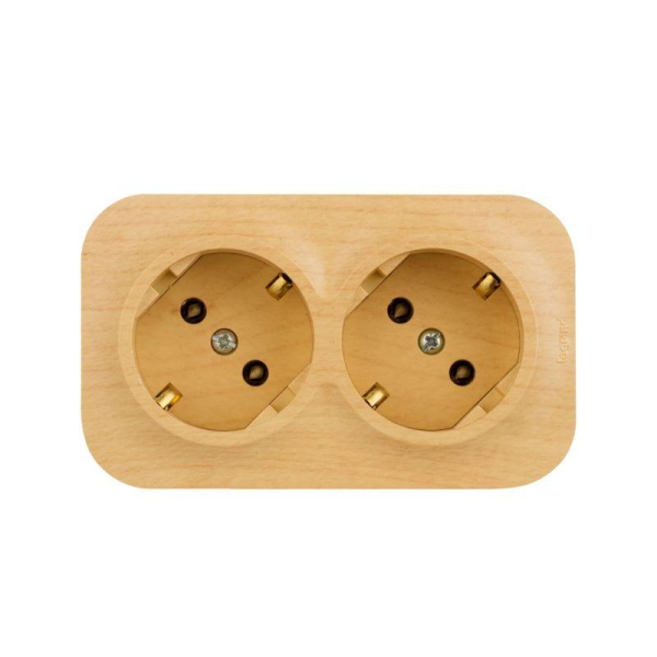 Розетка 2-м ОП Quteo 16А IP20 250В 2х2P+E с заземл. без защ. шторок дерево IEK 782293