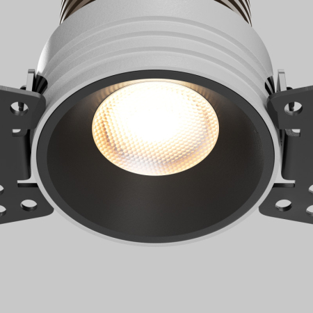 Maytoni Technical DL059-7W4K-TRS-B