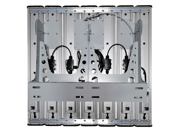 Светодиодный светильник Mlight "Модуль ПРОДЖЕКТ" (15°, 30°, 59°, 30°х59°, 90°, 90°х30°), универсальный М-7, 1120 Вт М