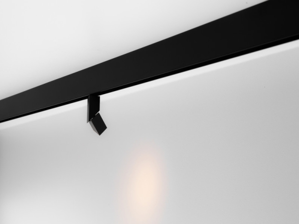 Светильник на шине DesignLed SY-mini-523517-1.2-48-BL-WW