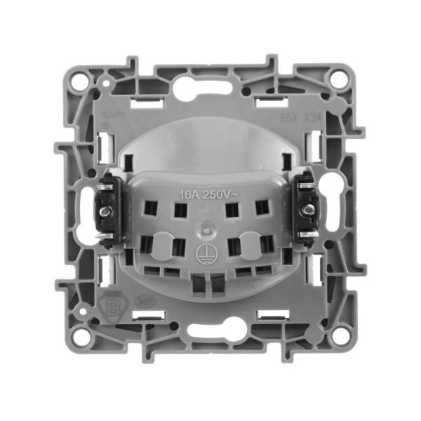 Розетка 1-м СП Etika 16А IP31 250В 2P без заземл. защ. шторки немецк. стандарт винтов. клеммы механизм сл. кость IEK 672334