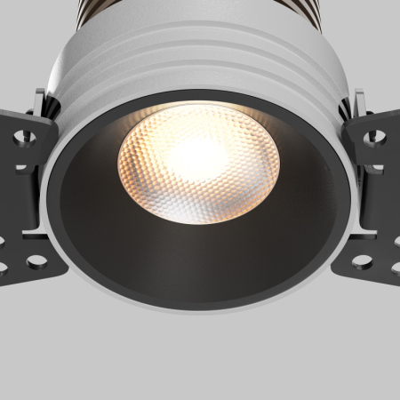 Maytoni Technical DL059-7W3K-TRS-B