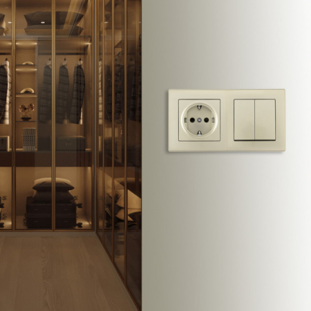 Розетка Arte Milano SET06-2-30-2-40-1 shampan