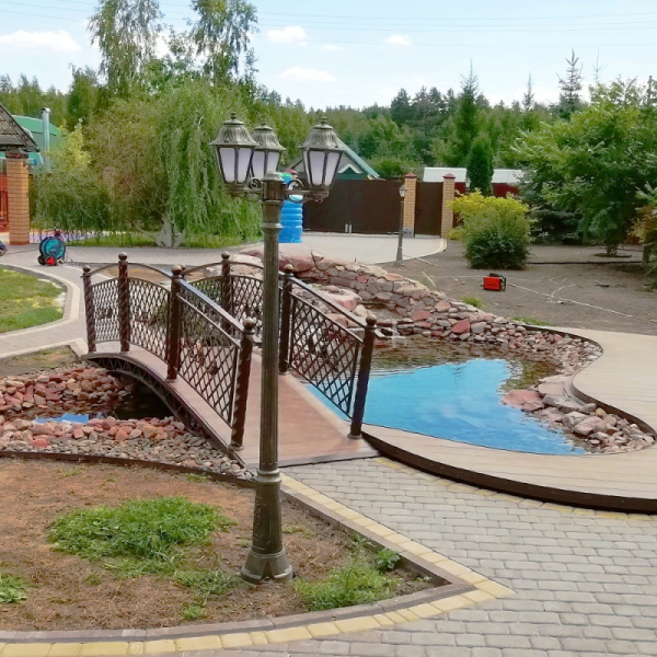 Садово-парковый светильник Fumagalli E22.156.S30.BYF1R