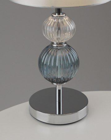 Настольная лампа Moderli V11878-1T