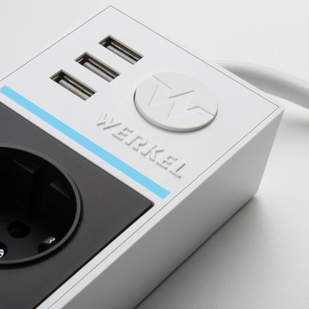 Розетка Werkel WL20-04-03 белый/черный