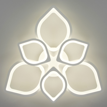 Накладная люстра Eurosvet 90228/6 белый