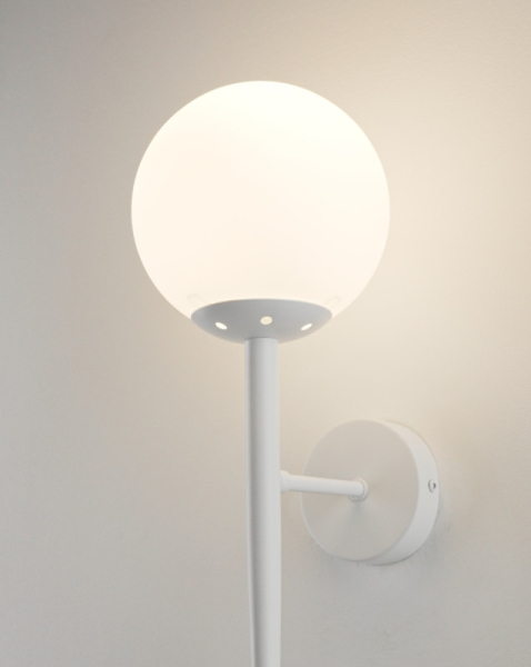 Бра Moderli V11563-1W