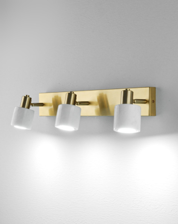 Спот Moderli V11828-3C