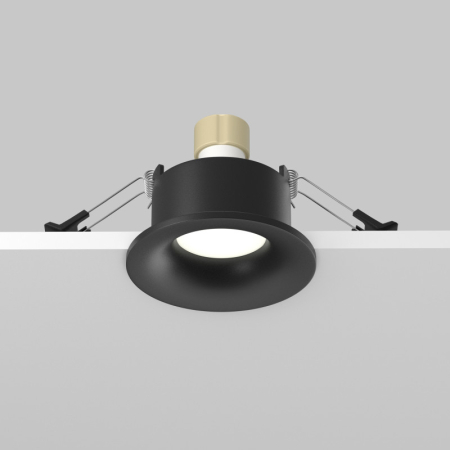 Влагозащищенный светильник Maytoni Technical DL027-GU10-B