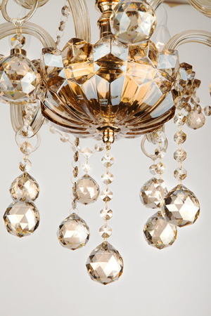 Подвесная люстра Eurosvet 10052/6 золото/тонированный хрусталь Strotskis