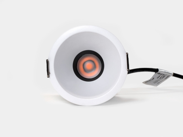 Влагозащищенный светильник SWG RC-D84-12-WH-WW65