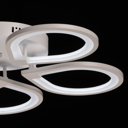 Накладная люстра DeMarkt 424015905