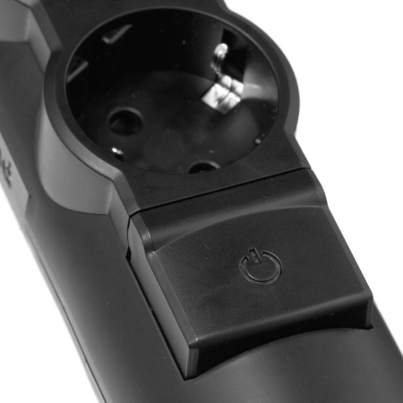 Блок розеток 3-м Комфорт 3х2P+E черн. Leg 694603