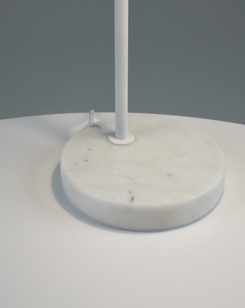 Настольная лампа Moderli V11596-1T