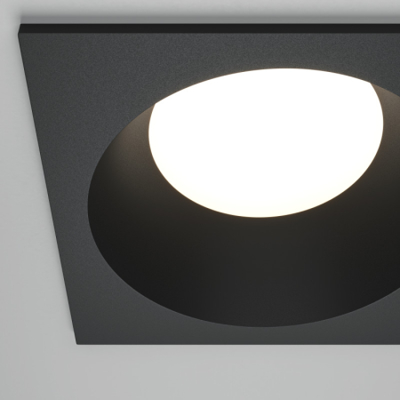 Влагозащищенный светильник Maytoni Technical DL126-GX53-SQ-B