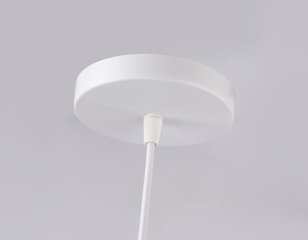 Подвесная люстра Ambrella Light TR8437