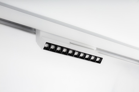 Светильник на шине SWG pro SY-601256F-20-WH-NW